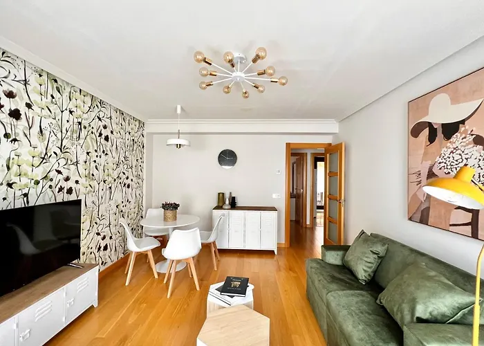 Housing Leon Pablo Florez
